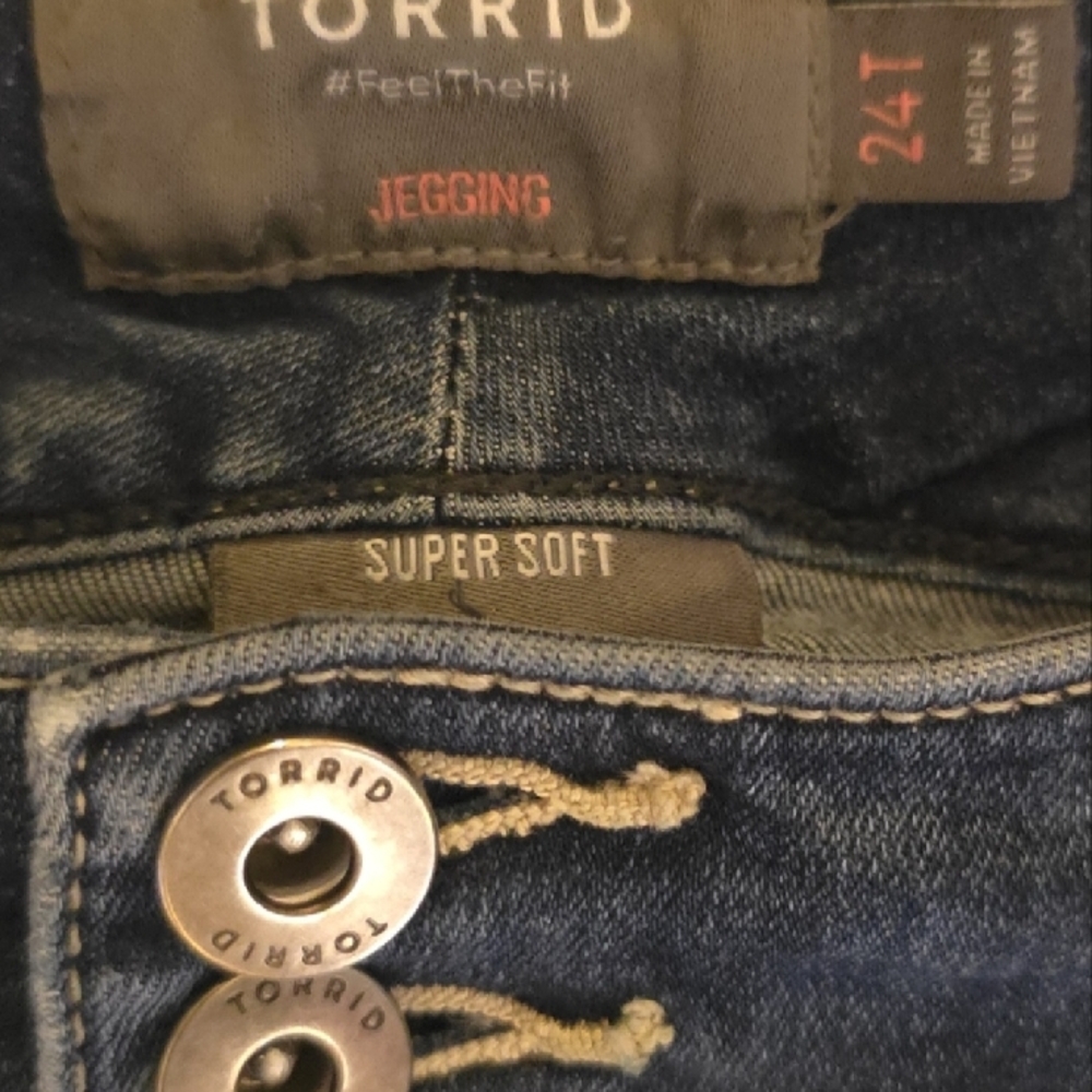 Torrid Dark Blue Super Soft Jegging